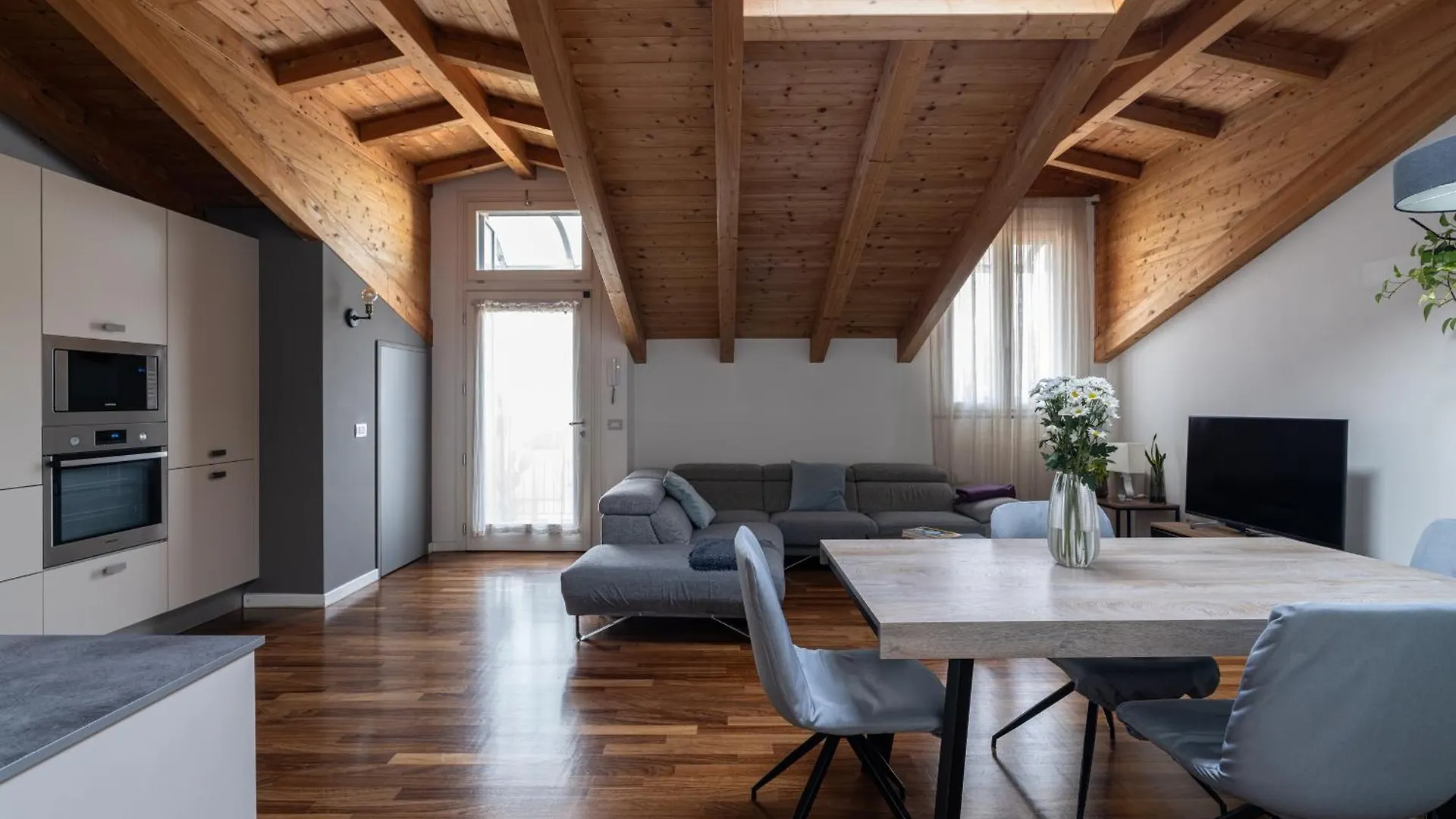 Appartement Spazioso Loft In Bicocca Milaan Italië