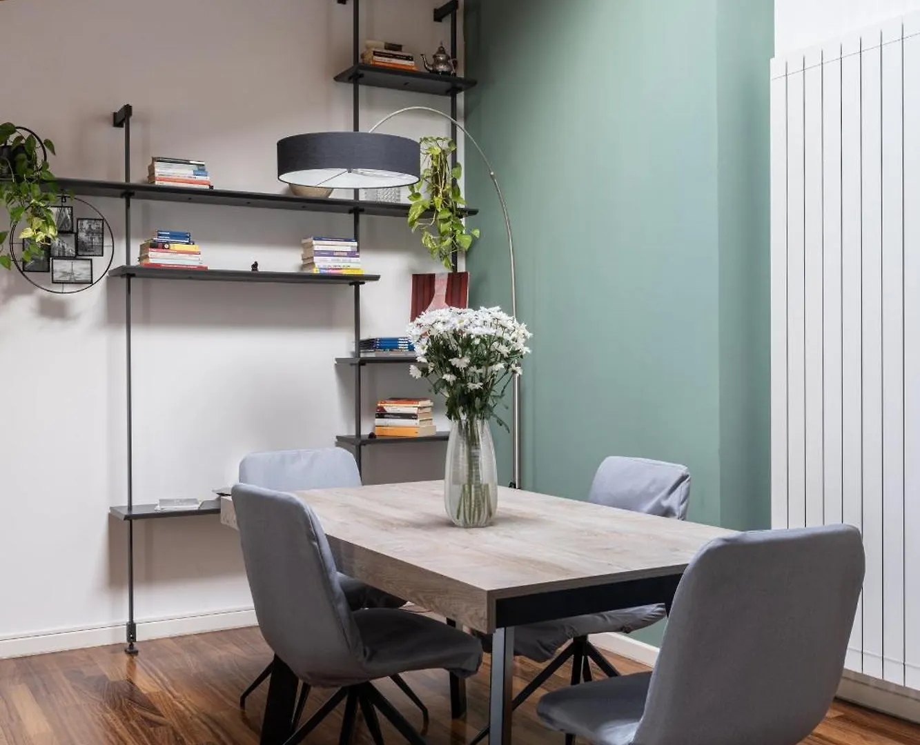 Spazioso Loft In Bicocca Milan Apartment